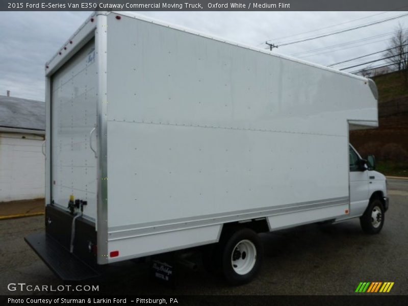 Oxford White / Medium Flint 2015 Ford E-Series Van E350 Cutaway Commercial Moving Truck