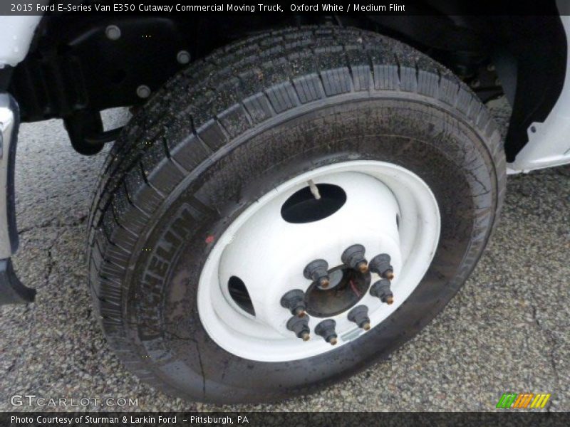 Oxford White / Medium Flint 2015 Ford E-Series Van E350 Cutaway Commercial Moving Truck