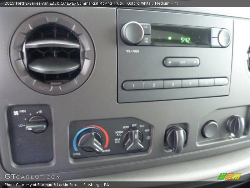 Oxford White / Medium Flint 2015 Ford E-Series Van E350 Cutaway Commercial Moving Truck