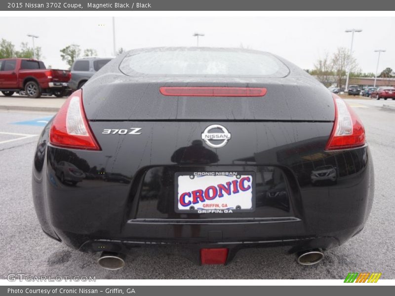 Magnetic Black / Black 2015 Nissan 370Z Coupe