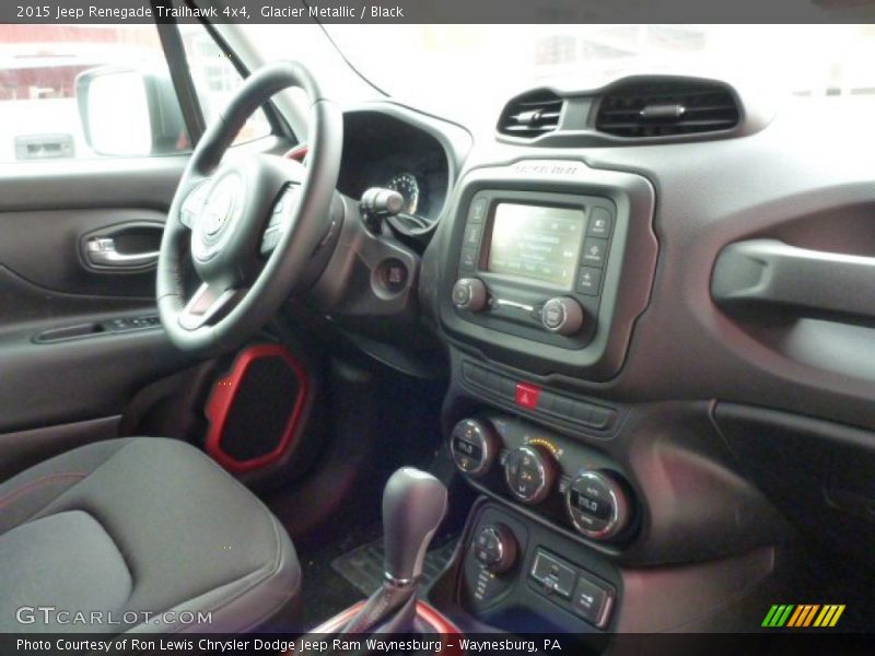 Glacier Metallic / Black 2015 Jeep Renegade Trailhawk 4x4