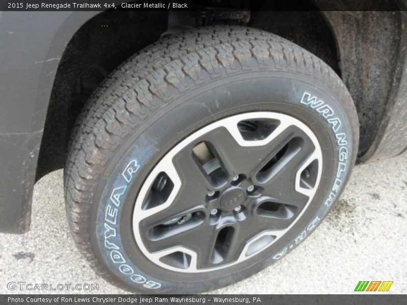  2015 Renegade Trailhawk 4x4 Wheel