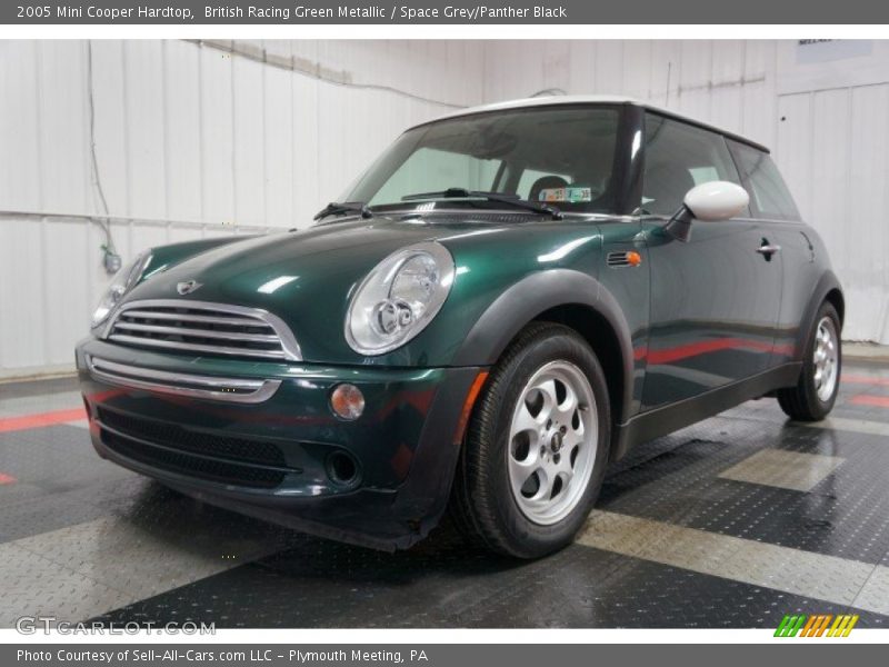 British Racing Green Metallic / Space Grey/Panther Black 2005 Mini Cooper Hardtop