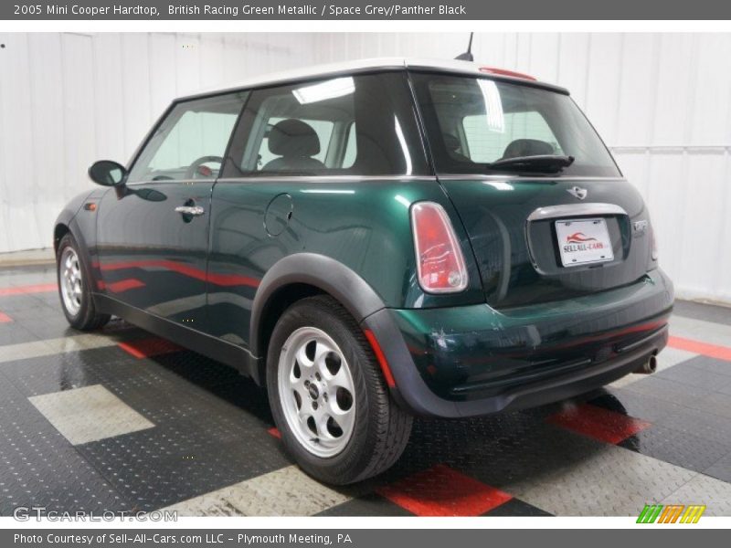 British Racing Green Metallic / Space Grey/Panther Black 2005 Mini Cooper Hardtop