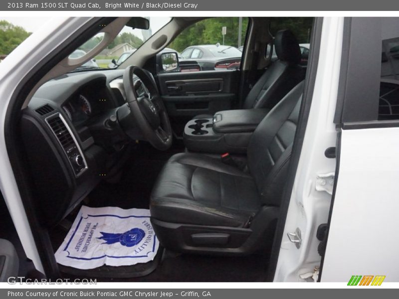 Bright White / Black/Diesel Gray 2013 Ram 1500 SLT Quad Cab