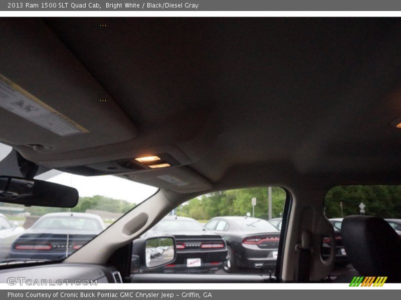 Bright White / Black/Diesel Gray 2013 Ram 1500 SLT Quad Cab
