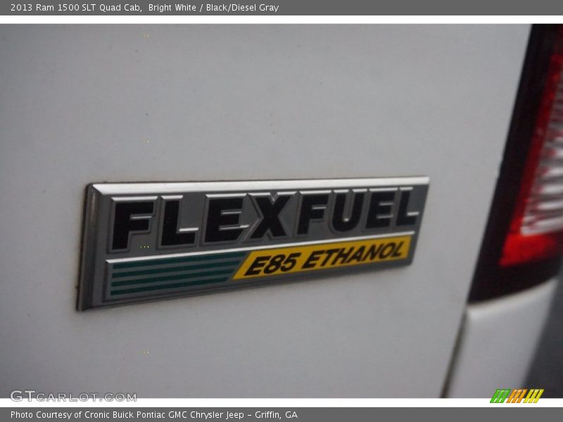Bright White / Black/Diesel Gray 2013 Ram 1500 SLT Quad Cab