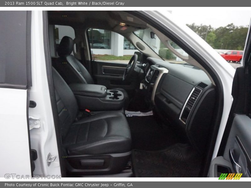 Bright White / Black/Diesel Gray 2013 Ram 1500 SLT Quad Cab