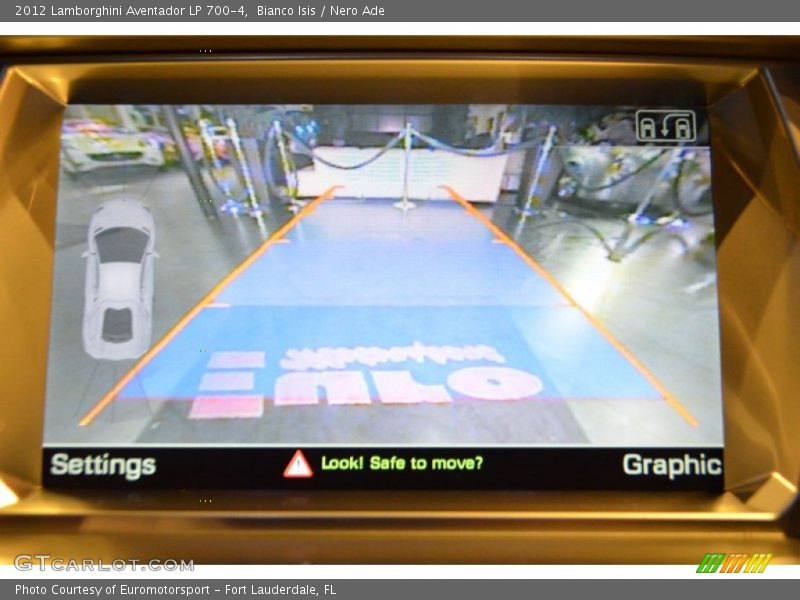 Bianco Isis / Nero Ade 2012 Lamborghini Aventador LP 700-4
