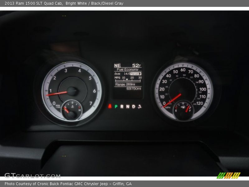 Bright White / Black/Diesel Gray 2013 Ram 1500 SLT Quad Cab