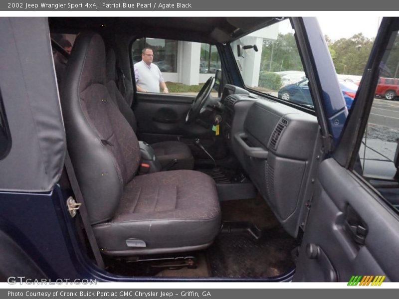 Patriot Blue Pearl / Agate Black 2002 Jeep Wrangler Sport 4x4