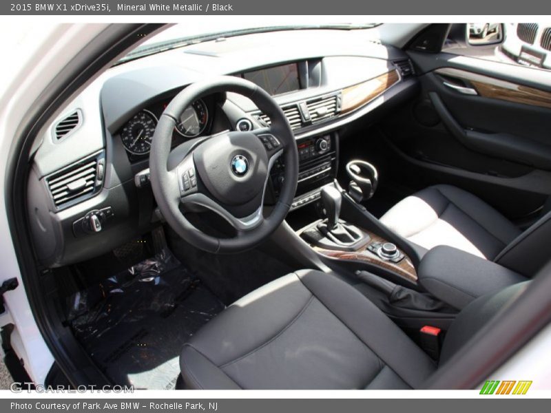 Mineral White Metallic / Black 2015 BMW X1 xDrive35i