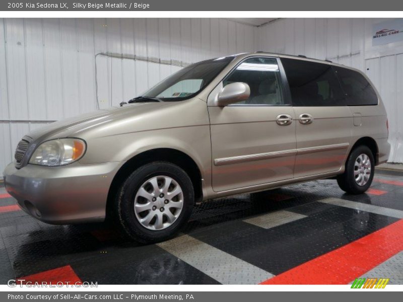 Silky Beige Metallic / Beige 2005 Kia Sedona LX