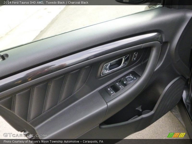 Tuxedo Black / Charcoal Black 2014 Ford Taurus SHO AWD