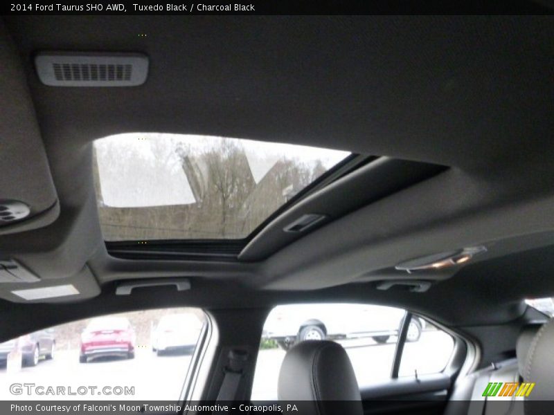Tuxedo Black / Charcoal Black 2014 Ford Taurus SHO AWD