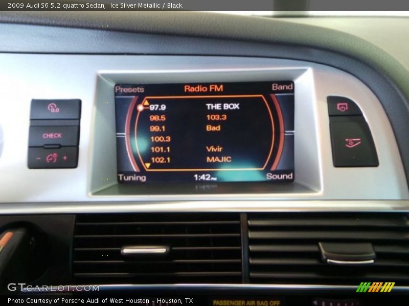 Ice Silver Metallic / Black 2009 Audi S6 5.2 quattro Sedan