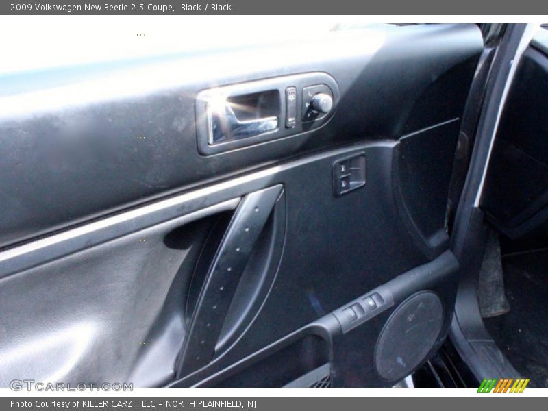 Black / Black 2009 Volkswagen New Beetle 2.5 Coupe