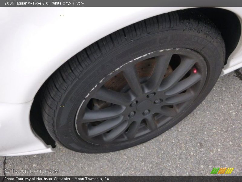 White Onyx / Ivory 2006 Jaguar X-Type 3.0
