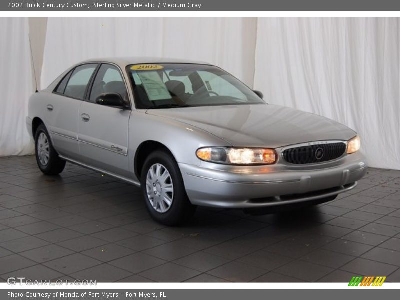 Sterling Silver Metallic / Medium Gray 2002 Buick Century Custom