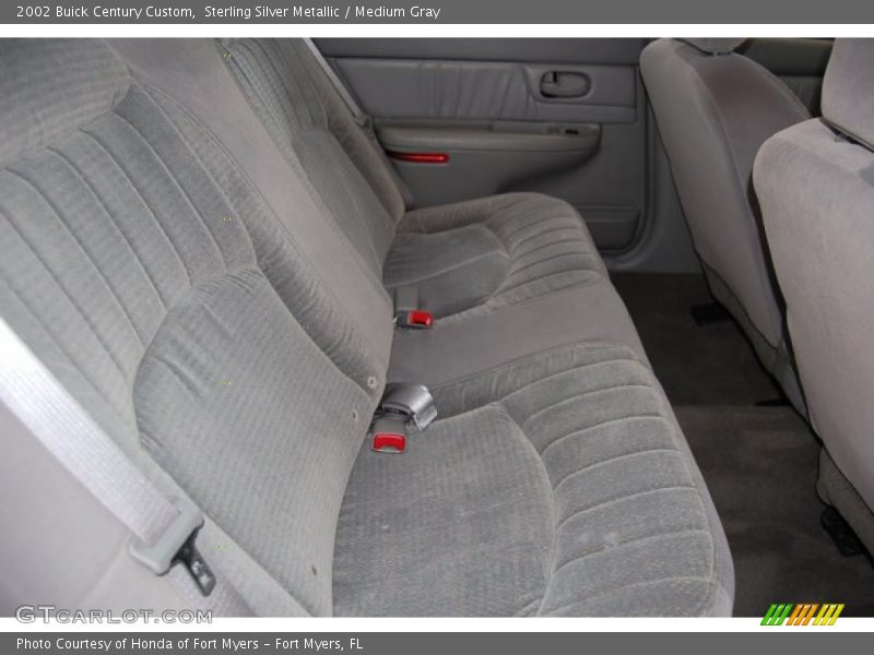 Sterling Silver Metallic / Medium Gray 2002 Buick Century Custom