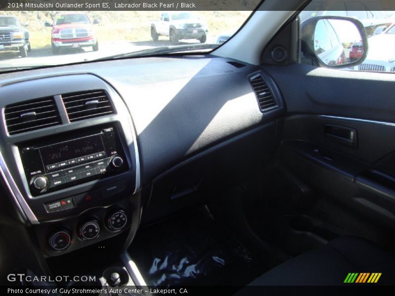 Labrador Black Pearl / Black 2014 Mitsubishi Outlander Sport ES