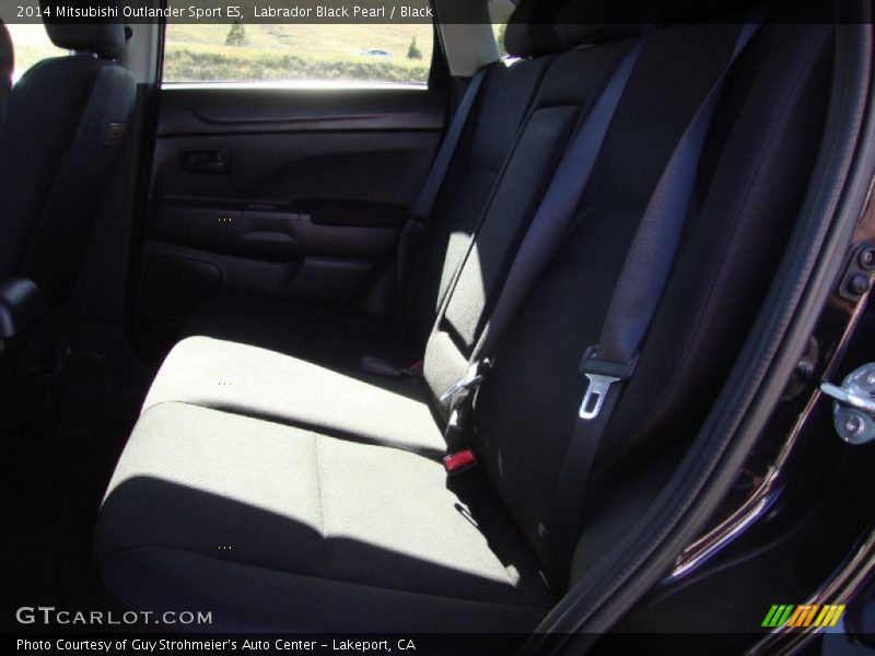 Labrador Black Pearl / Black 2014 Mitsubishi Outlander Sport ES