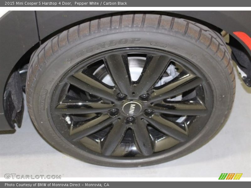 Pepper White / Carbon Black 2015 Mini Cooper S Hardtop 4 Door