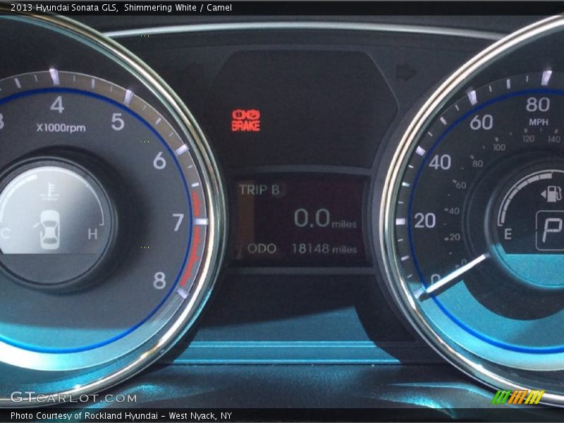 Shimmering White / Camel 2013 Hyundai Sonata GLS