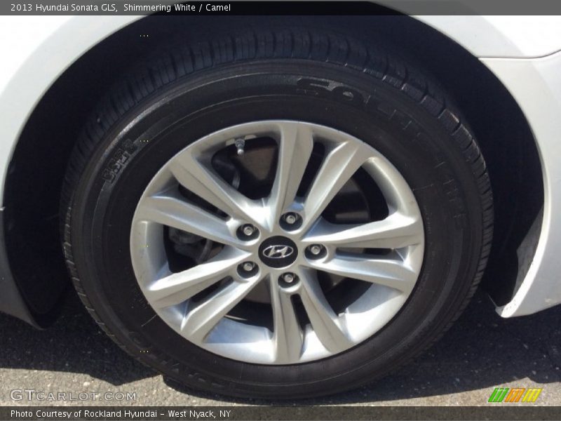 Shimmering White / Camel 2013 Hyundai Sonata GLS