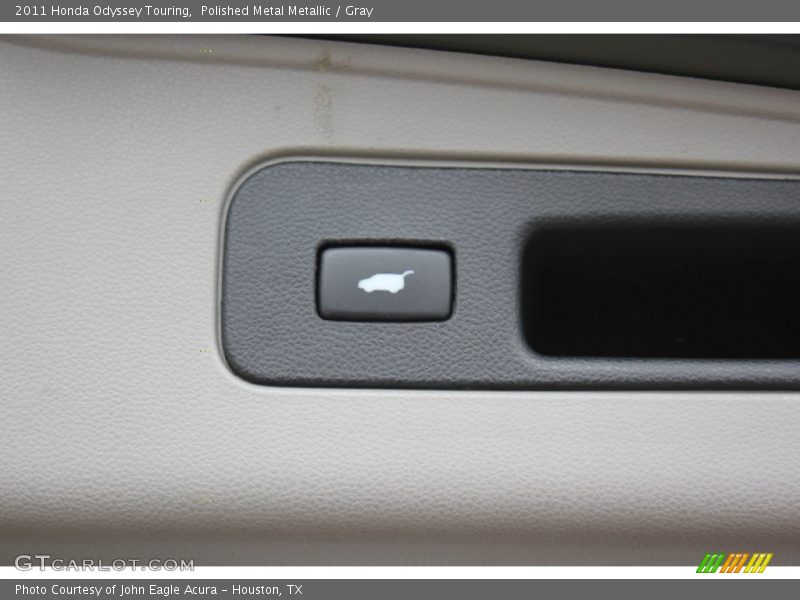 Polished Metal Metallic / Gray 2011 Honda Odyssey Touring
