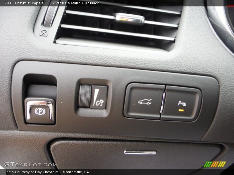 Silver Ice Metallic / Jet Black 2015 Chevrolet Impala LT