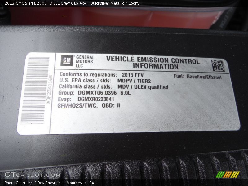 Quicksilver Metallic / Ebony 2013 GMC Sierra 2500HD SLE Crew Cab 4x4