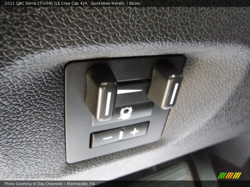 Quicksilver Metallic / Ebony 2013 GMC Sierra 2500HD SLE Crew Cab 4x4