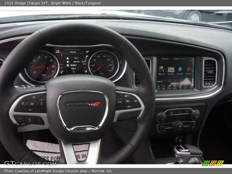 Bright White / Black/Tungsten 2015 Dodge Charger SXT