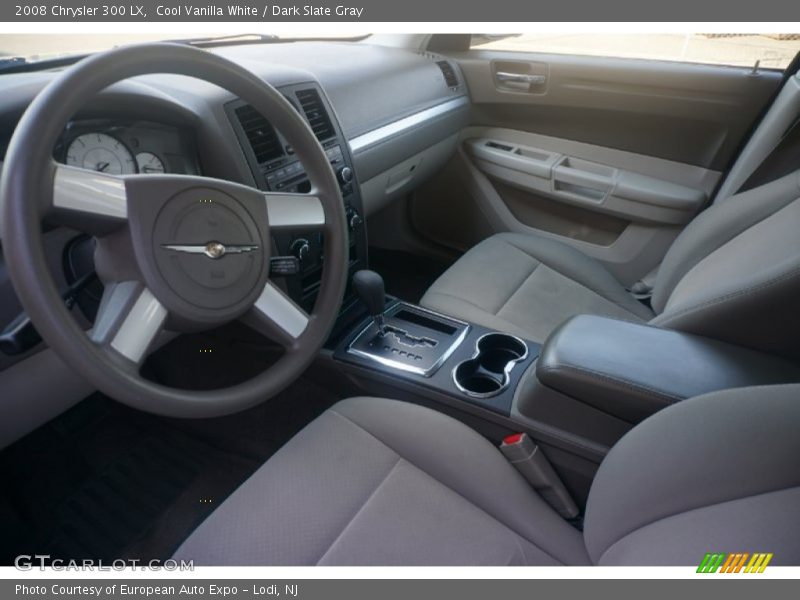 Cool Vanilla White / Dark Slate Gray 2008 Chrysler 300 LX