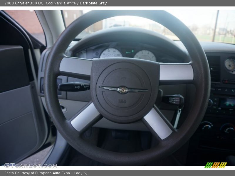 Cool Vanilla White / Dark Slate Gray 2008 Chrysler 300 LX