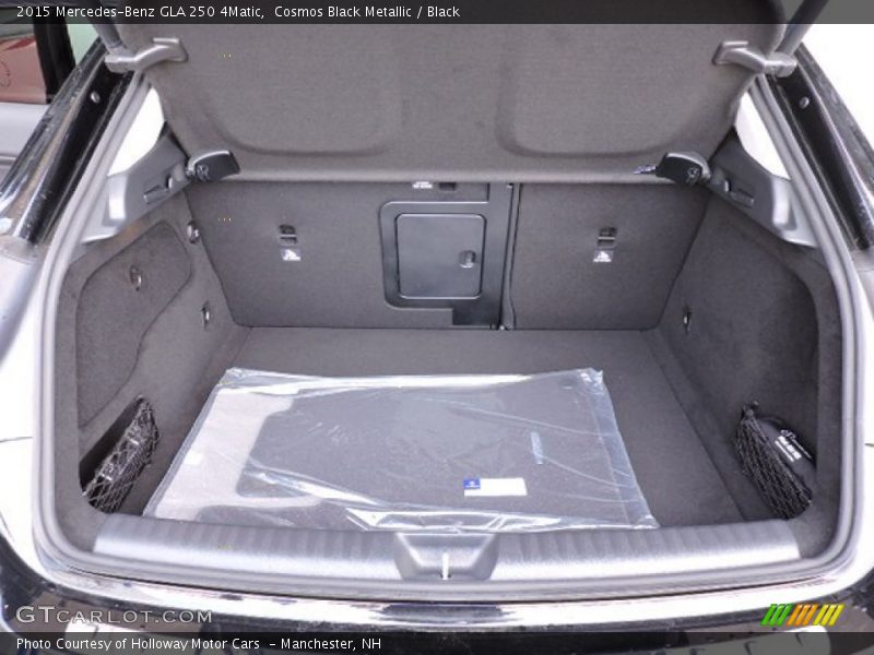  2015 GLA 250 4Matic Trunk