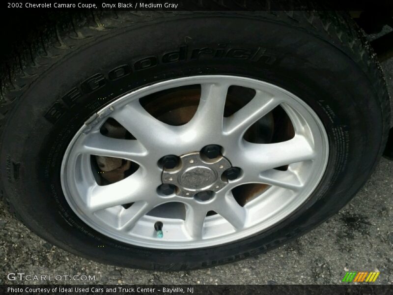 Onyx Black / Medium Gray 2002 Chevrolet Camaro Coupe