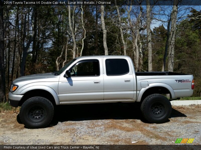 Lunar Mist Metallic / Charcoal 2004 Toyota Tacoma V6 Double Cab 4x4