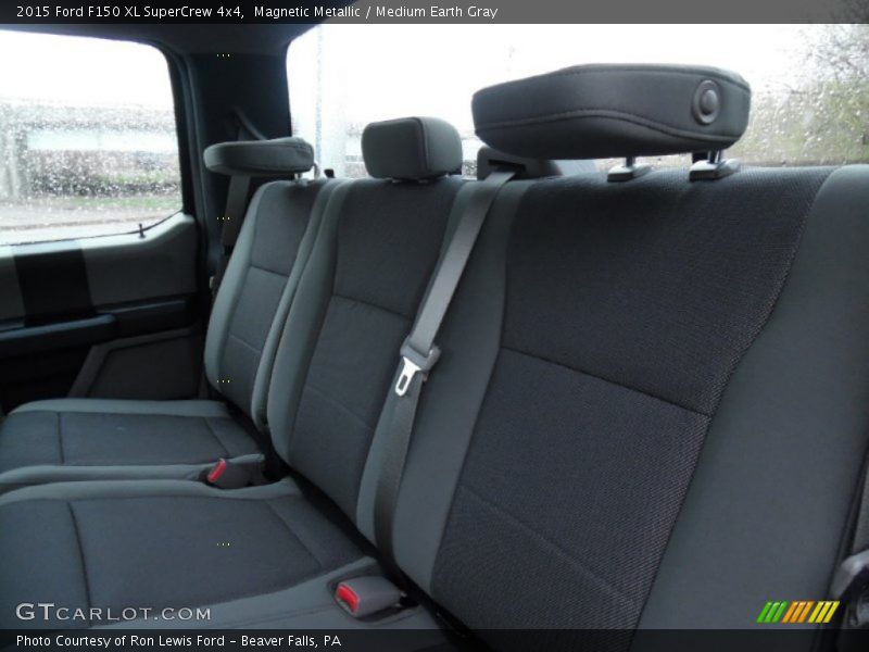 Magnetic Metallic / Medium Earth Gray 2015 Ford F150 XL SuperCrew 4x4