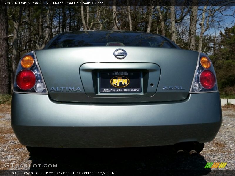 Mystic Emerald Green / Blond 2003 Nissan Altima 2.5 SL