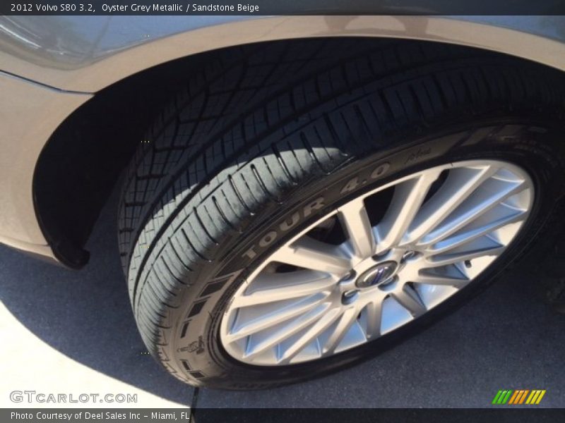 Oyster Grey Metallic / Sandstone Beige 2012 Volvo S80 3.2