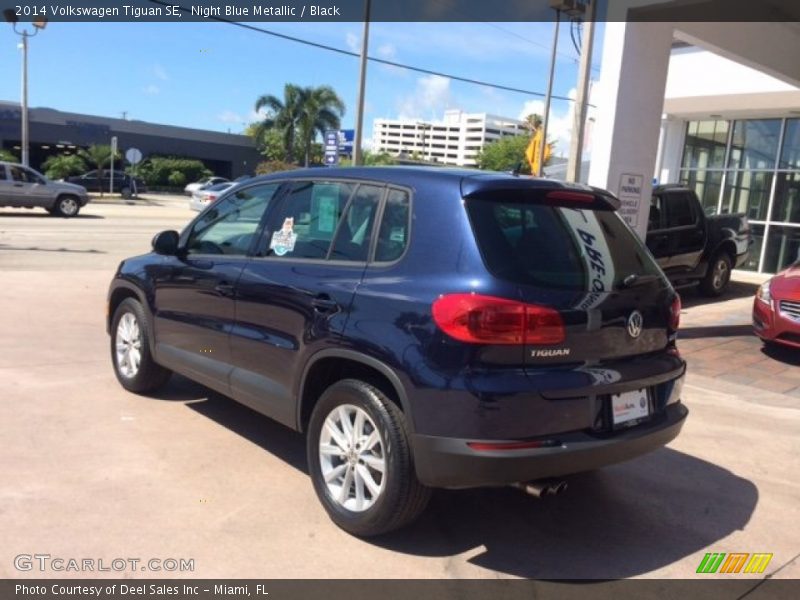 Night Blue Metallic / Black 2014 Volkswagen Tiguan SE