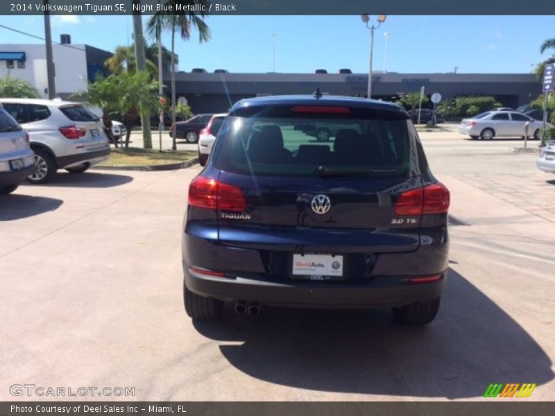 Night Blue Metallic / Black 2014 Volkswagen Tiguan SE