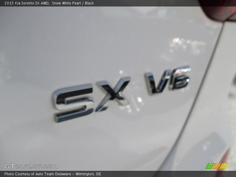 Snow White Pearl / Black 2015 Kia Sorento SX AWD