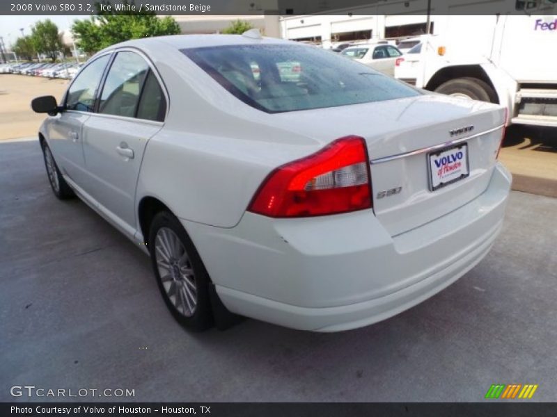 Ice White / Sandstone Beige 2008 Volvo S80 3.2