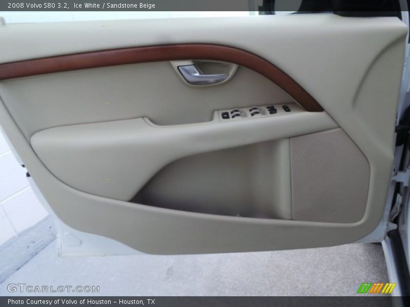 Ice White / Sandstone Beige 2008 Volvo S80 3.2