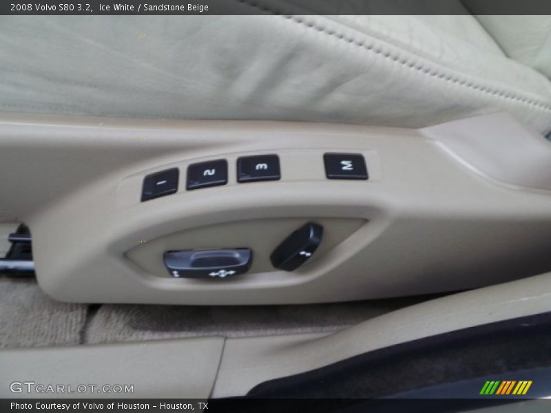 Ice White / Sandstone Beige 2008 Volvo S80 3.2