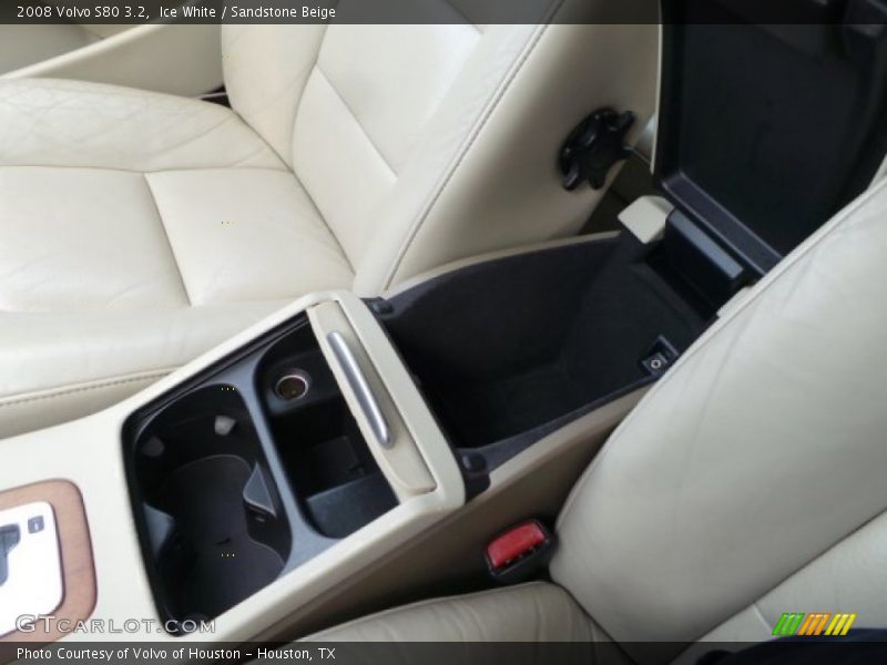 Ice White / Sandstone Beige 2008 Volvo S80 3.2