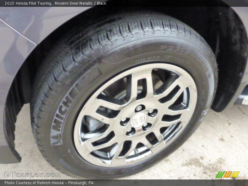 Modern Steel Metallic / Black 2015 Honda Pilot Touring